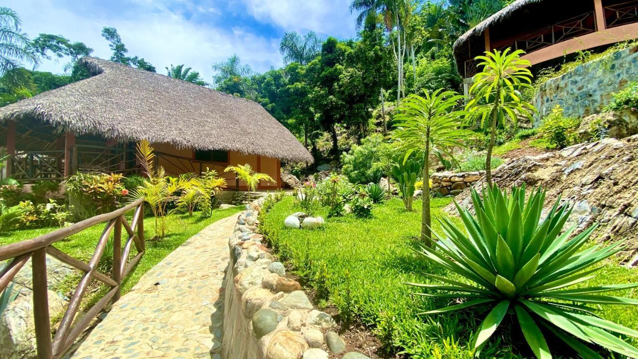 Veronika Resort Nosy Komba Buitenkant foto